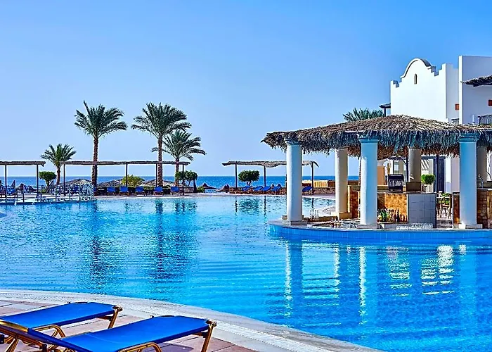 אתר נופש Jaz Dahabeya 4*